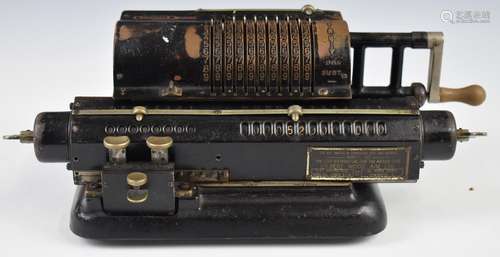 Original Odhner mechanical calculator No. 62106 with Gilbert...