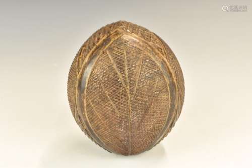 Oceanic19th / 20thC carved coconut flask, maximum diameter 1...