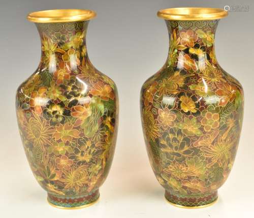 Pair of Chinese pedestal cloisonne vases, height 24cm