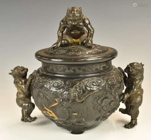 Japanese Meiji period bronze koro and cover with dragon deco...