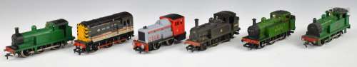 Six Hornby 00 gauge model railway locomotives comprising fiv...