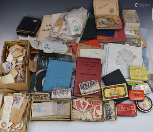 A quantity of world stamps and old catalogues in envelopes, ...