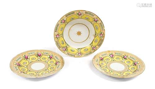 A Pair of Coalport Porcelain Dinner Plates, circa 1810, pain...