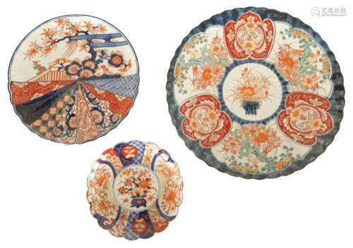 A COLLECTION OF THREE JAPANESE IMARI CHARGERS