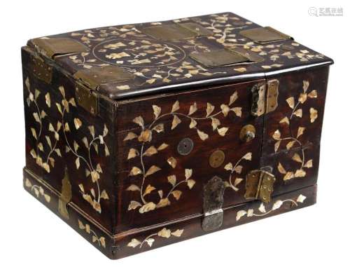 A 19TH CENTURY CHINESE HARDWOOD AND MOTHER OF PEARL INLAID P...