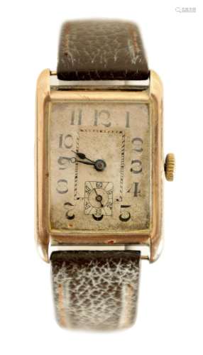 A GENTLEMAN'S ART DECO 9CT GOLD WRIST WATCH