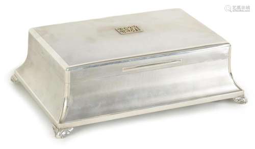 A LARGE FINE MID 20TH CENTURY SILVER HUMIDOR BY GARRARD &...