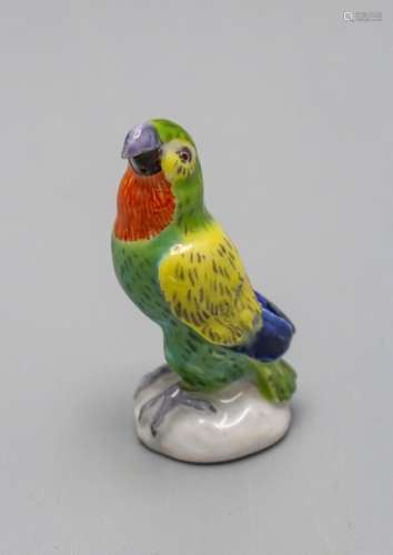 Miniatur Papagei / A miniature figure of a parrot, Meissen, ...