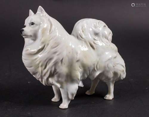 Hundefigur 'Stehender Zwergspitz' / A dog figure of a Pomera...