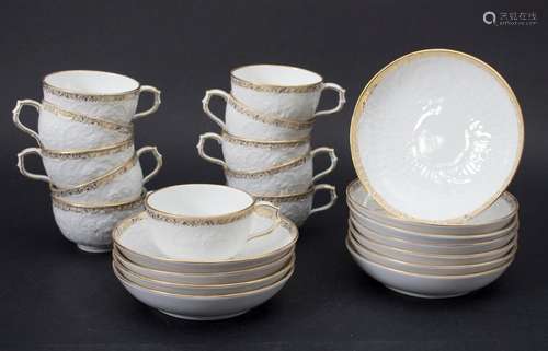 11 Tassen und UT / A set of 11 tea cups and saucers, KPM Ber...