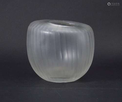 Art Déco Glasvase / An Art Deco glass vase, um 1920