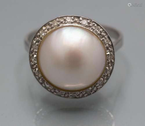 Damenring mit Perle / A ladies 14 ct ring with a pearl