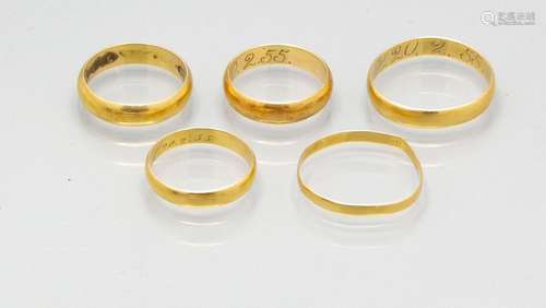 5 Goldringe / A set of 5 gold rings