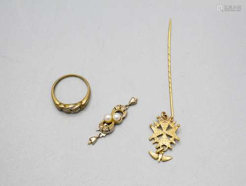 Konvolut Goldschmuck / A collection of gold jewellery