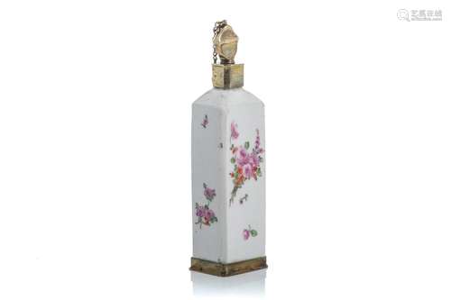 18th C PORCELAIN & GOLD MOUNTED SCENT BOTTLE