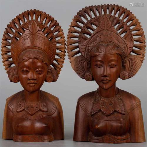 Indigenous wooden statue 19th century