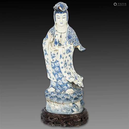 BLUE AND WHITE GUANYING STATUE, REPUBLIC OF CHINA