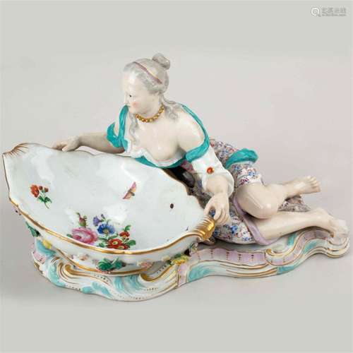 MEISSEN PORCELAIN FIGURAL SWEETMEAT DISHE, LATE 19TH CENTURY