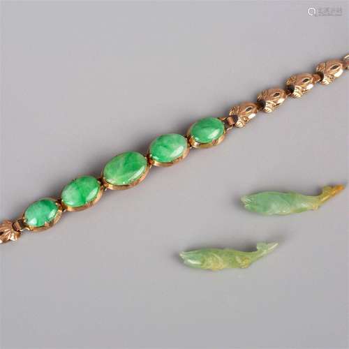 A set of jadeite Bracelet 14k Gold