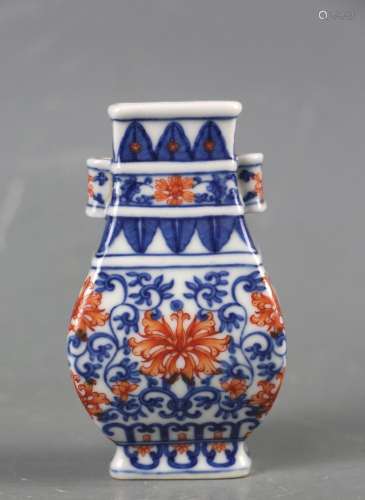 A COPPER-RED BLUE AND WHITE VASE.MARK OF QIANLONG