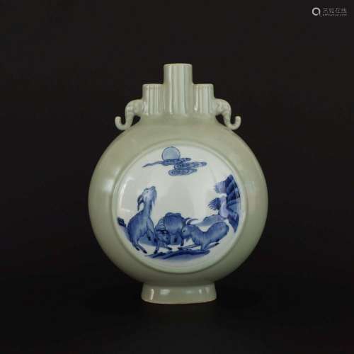 A CELADON-GROUND BLUE AND WHITE MOONFLASK