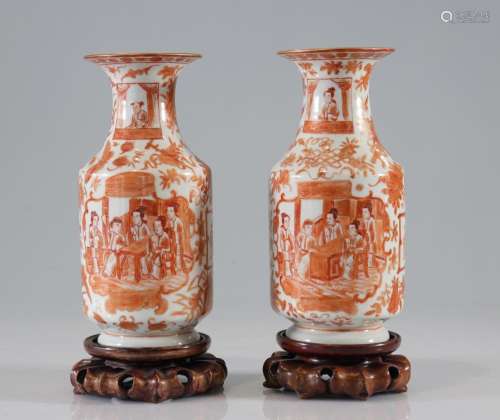 PAIR OF SO-CALLED CANTON VASES IN PORCELAIN AND ENAMELS OF T...