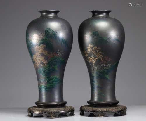 PAIR OF FUZHOU LACQUER VASES LANDSCAPE DECOR