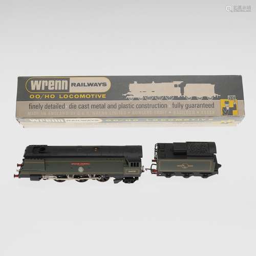 WRENN BOXED LOCOMOTIVE - WINSTON CHURCHILL.