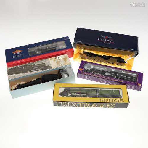 BOXED RAILWAY LOCOMOTIVES - BACHMANN, HORNBY & OTHERS.