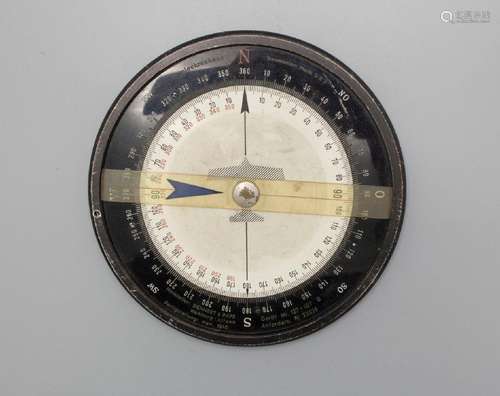 Dreieckrechner, Navigationsinstrument der Deutschen Luftwaff...