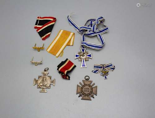 Sammlung Orden und Ehrenzeichen / A collection of honour med...