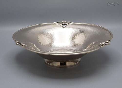 Jugendstil Obstschale / An Art Nouveau silver fruit bowl, Wi...