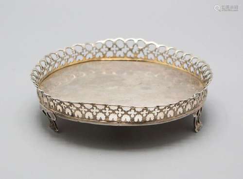 Tazza / A silver tazza, Porto, um 1820