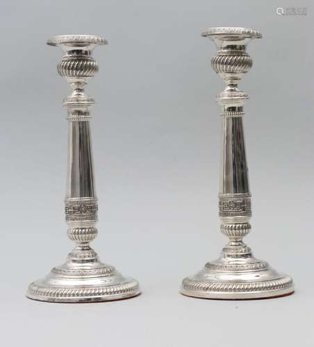 Paar Kerzenleuchter / A pair of silver candlesticks, Turin, ...