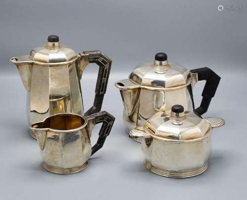 Art Déco Kaffee- und Teekern / An Art Deco silver coffee and...