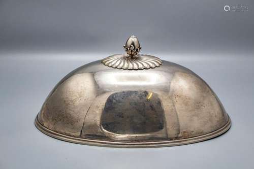 Speiseglocke / Haube / A cloche / A silver dish cover, Itali...