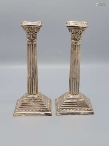 Paar Silberleuchter / A pair of silver candlesticks, London,...
