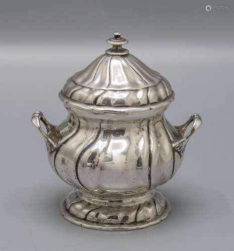 Miniatur Deckelterrine / A small covered tureen, Wertheim, 1...