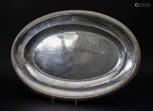 Ovale Platte / A large oval silver tray, Frankreich, 19. Jh.