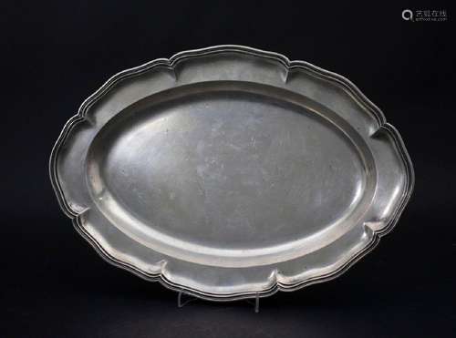 Ovale Plate / A large oval silver tray, Gustav Memmert, Berl...