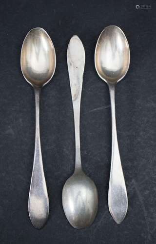 Drei Dessertlöffel / 3 silver dessert spoons