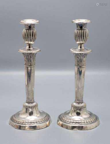 Paar Kerzenleuchter / A pair of silver candlesticks, Johann ...