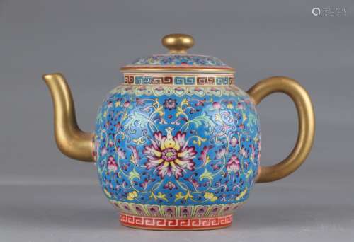 Enamel painted gold twine lotus teapot