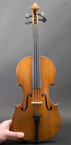 Violine, Experimental-Sondermodell / A violin, special model...