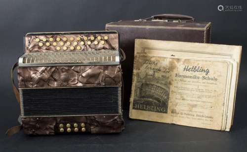 Kinderakkordeon / A children's accordeon, Hohner, 20. Jh.
