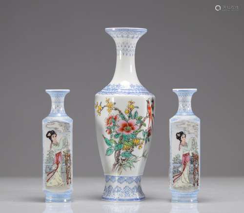 3 vases de Chine, coquille d'oeuf, République Hauteur: 26 et...