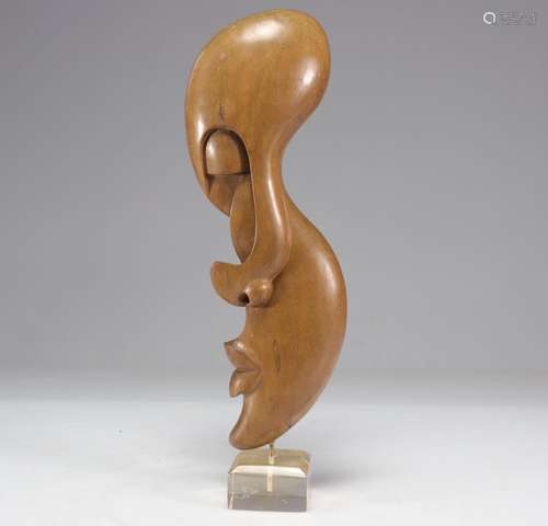 Chéri SAMBA (1956) sculpture en bois<br />
Poids: 640 g<br /...