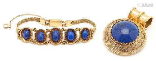 TWO 22K GOLD & LAPIS VICTORIAN ETRUSCAN PIECES, BRACELET...