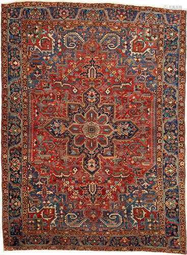 LARGE PERSIAN HERIZ CARPET