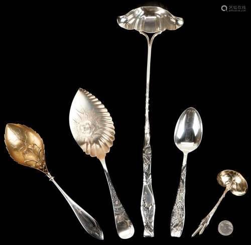 5 STERLING SILVER SERVERS INCL. AESTHETIC MOVEMENT